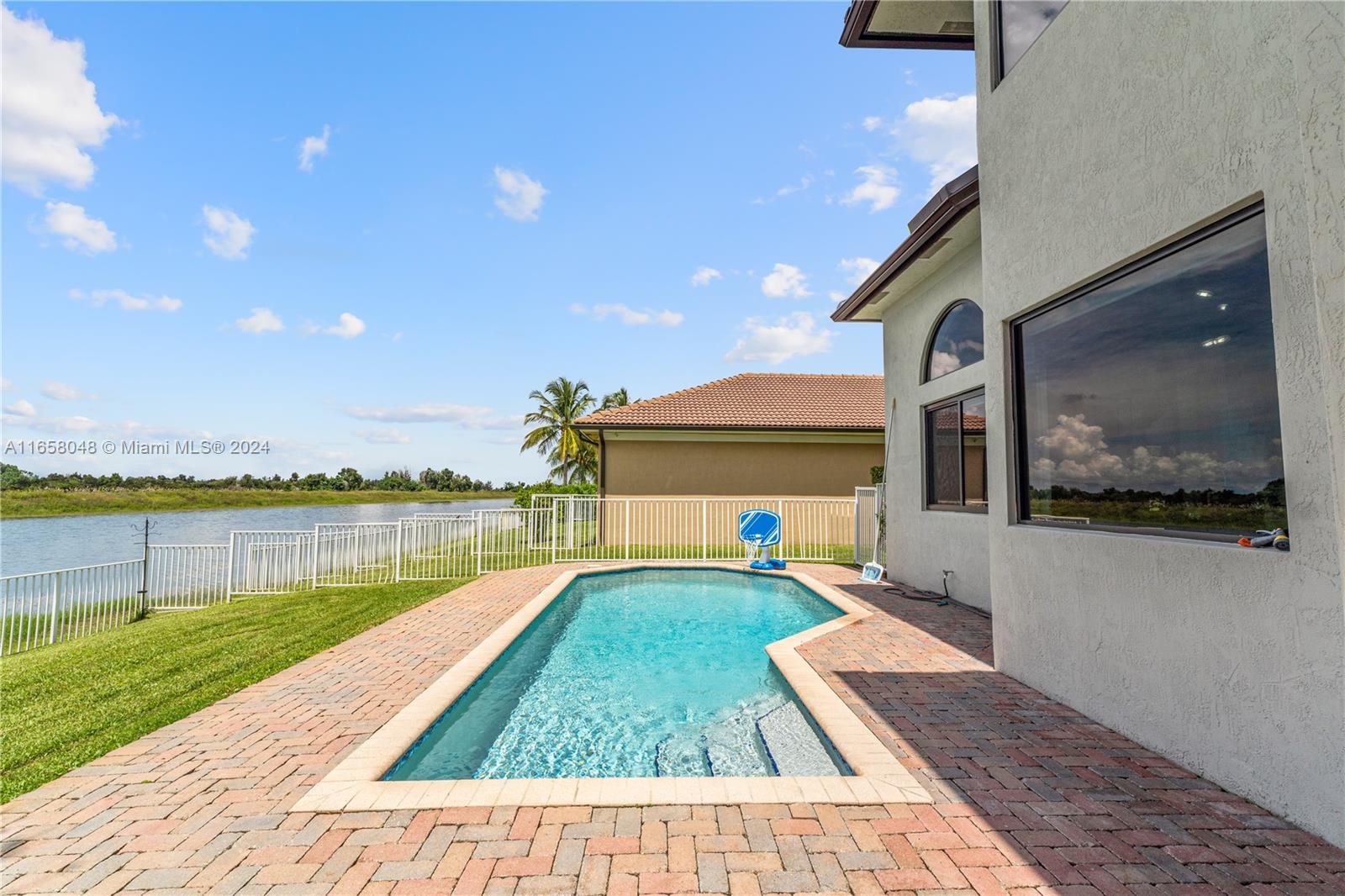 3350 SW 195th Ter, Miramar, Florida image 39