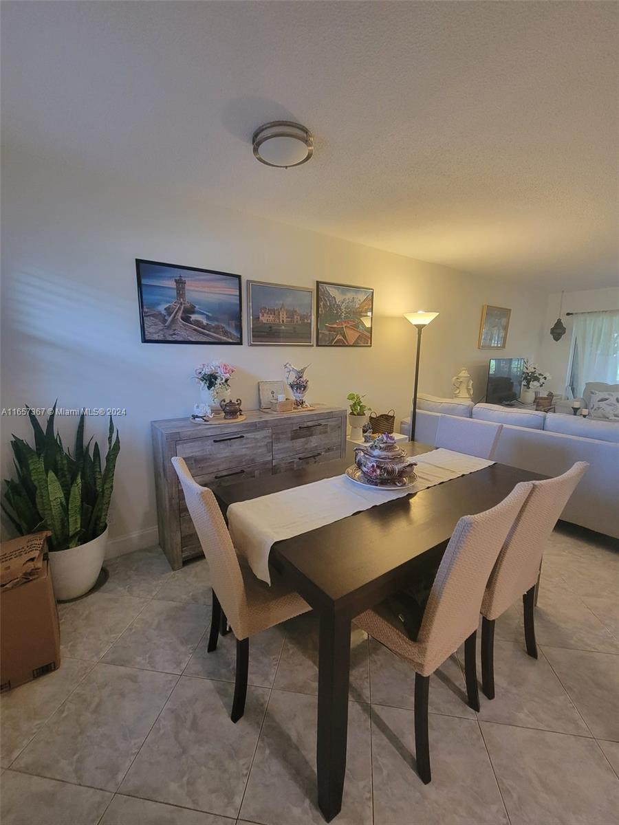 725 Lori Dr #112, Palm Springs, Florida image 1