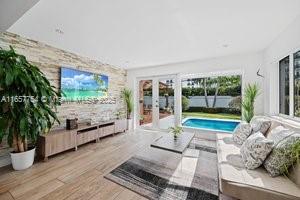 Listing Photo 6