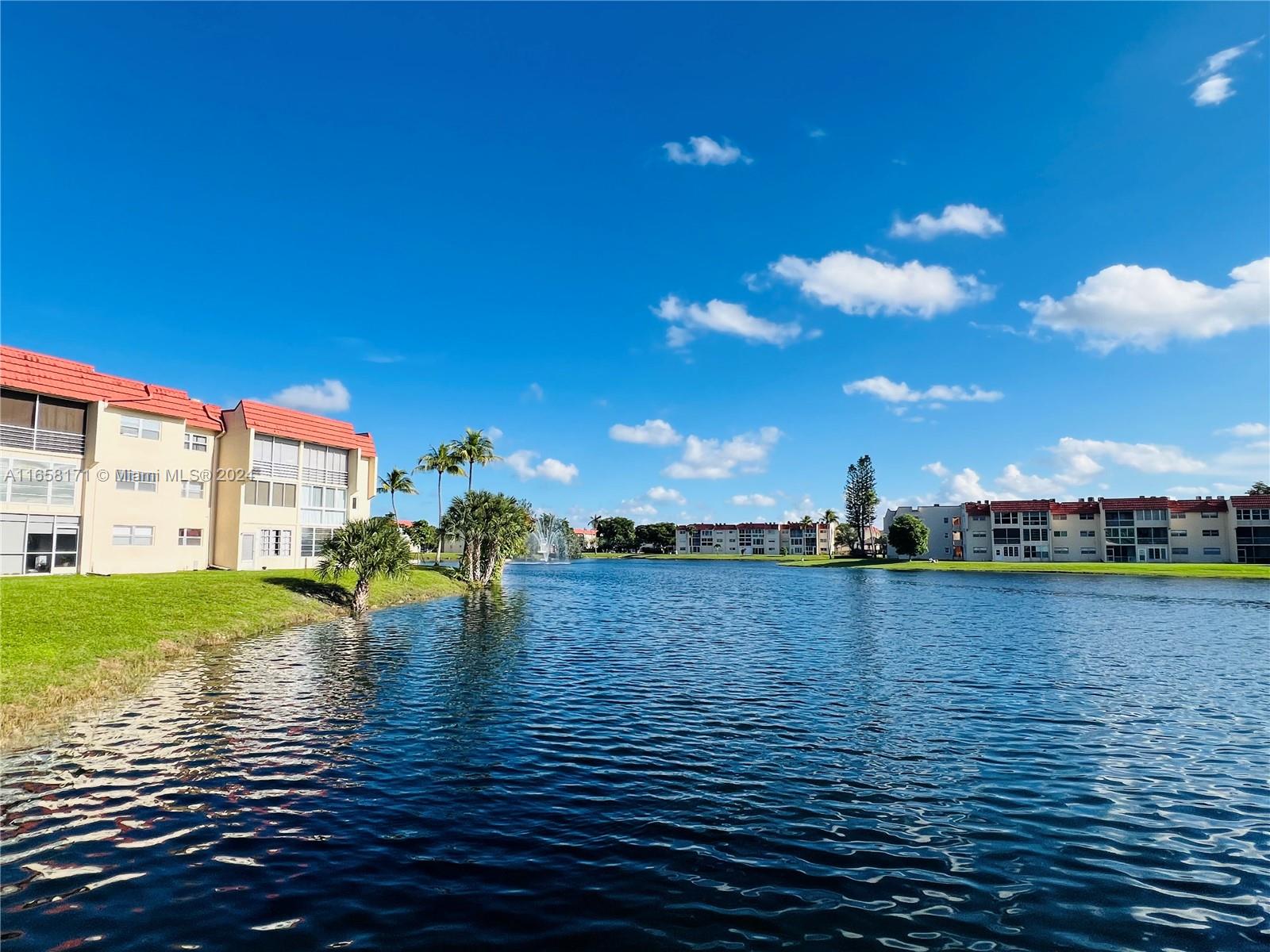 8020 N Sunrise Lakes Dr #108, Sunrise, Florida image 31