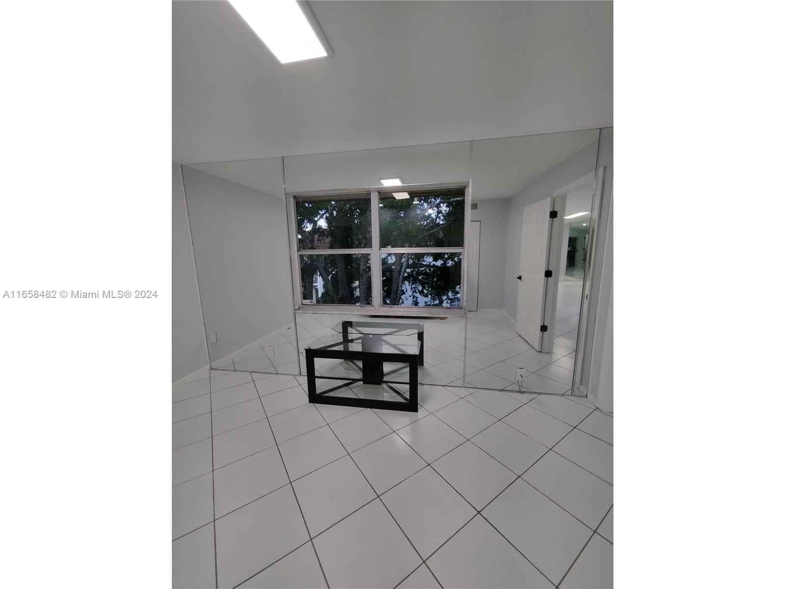 3280 Spanish Moss Ter #412, Lauderhill, Florida image 12