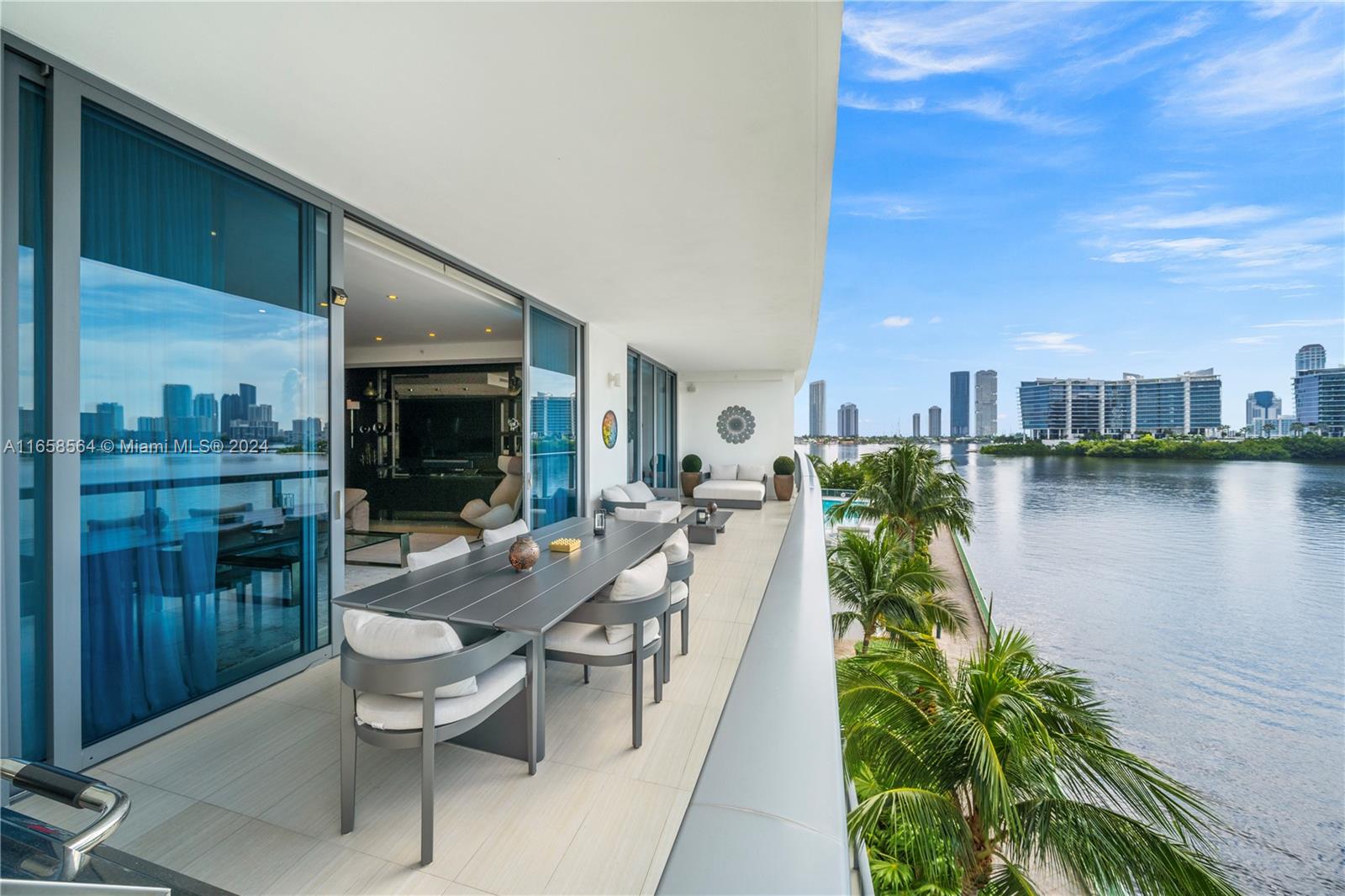 3300 NE 188th St #312, Aventura FL 33180