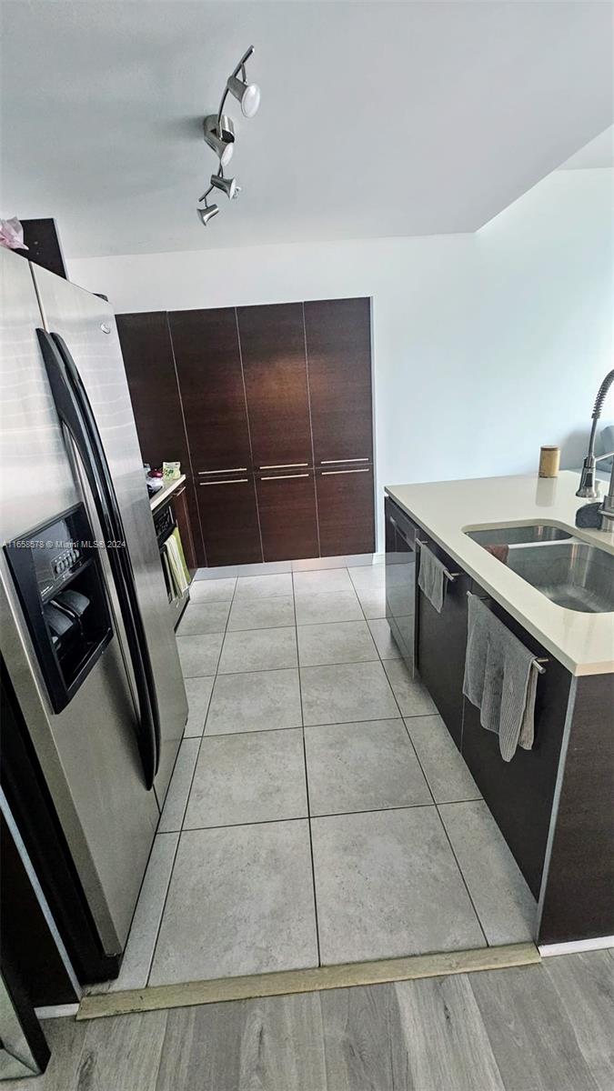 1900 N Bayshore Dr #4007, Miami, Florida image 5