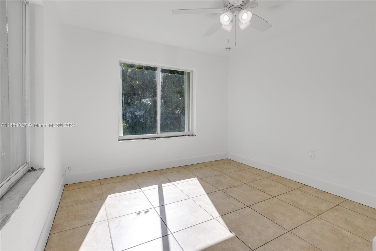 Listing Photo 24