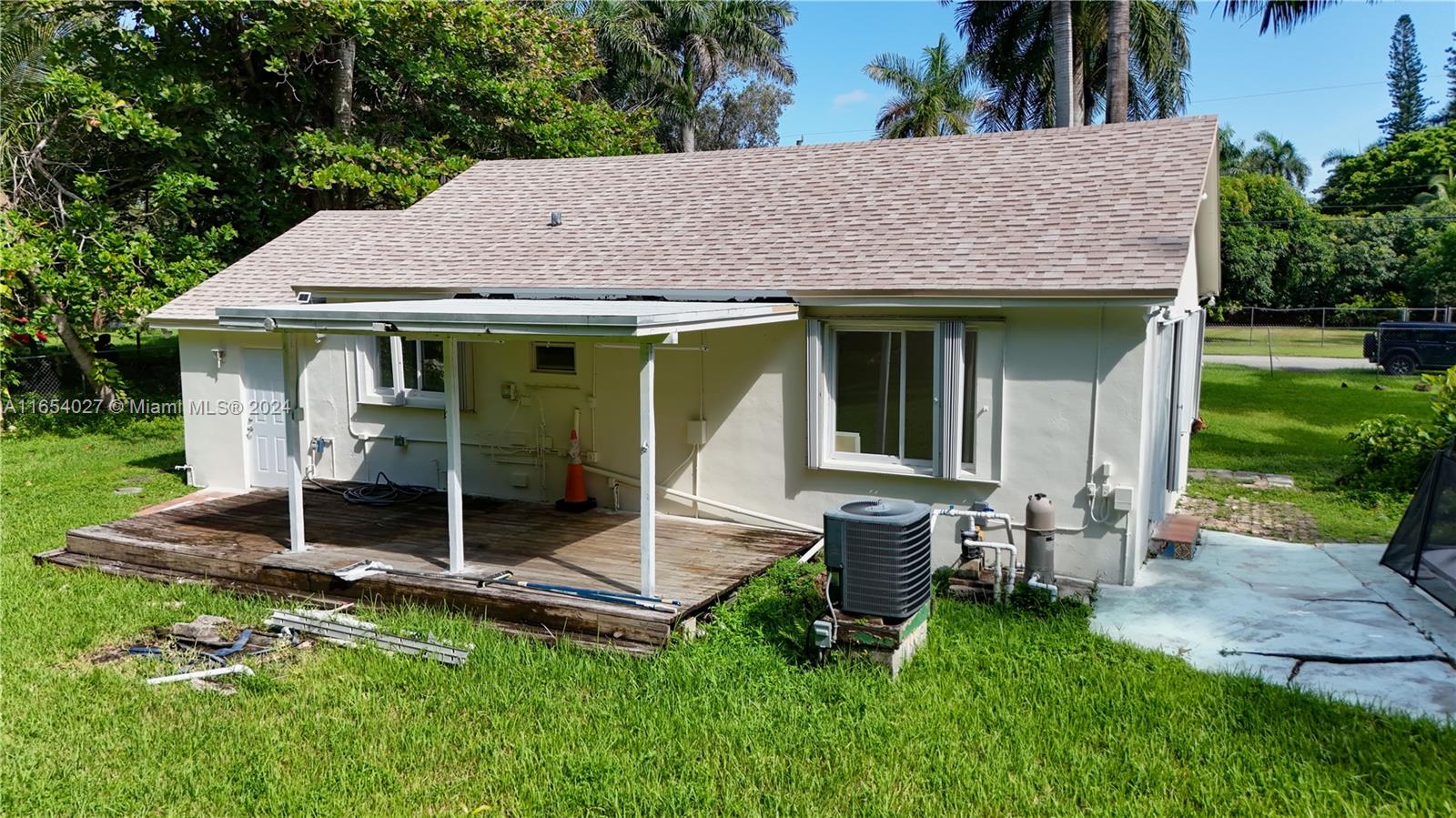 Listing Photo 32