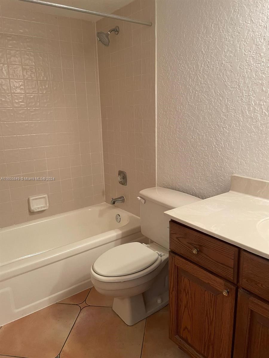 6575 W Oakland Park Blvd #511, Lauderhill, Florida image 15