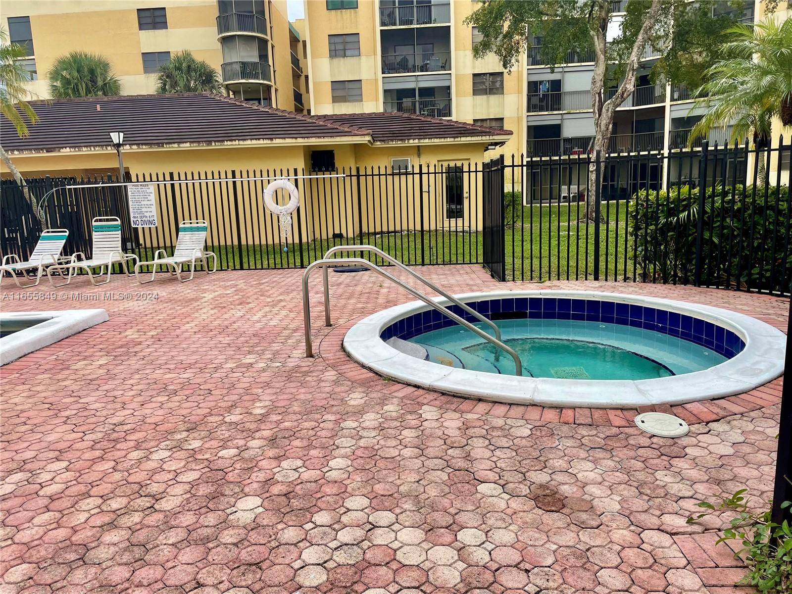 6575 W Oakland Park Blvd #511, Lauderhill, Florida image 25