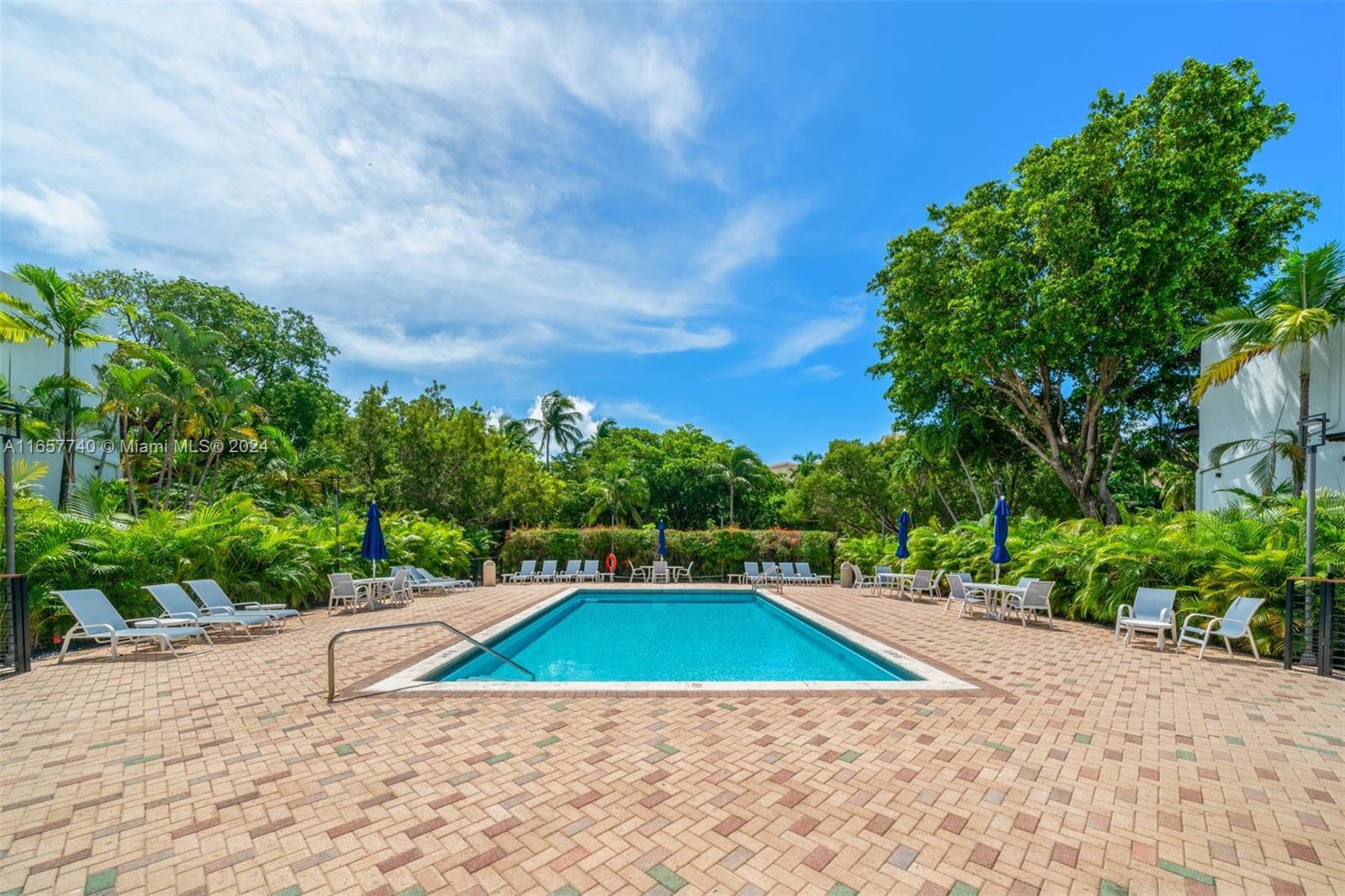 205 E Enid Drive #32, Key Biscayne, Florida image 32