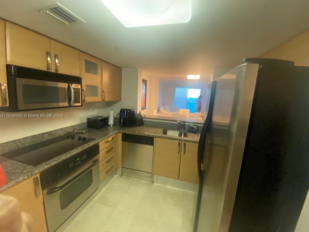 2101 Brickell Ave #2901, Miami FL 33129
