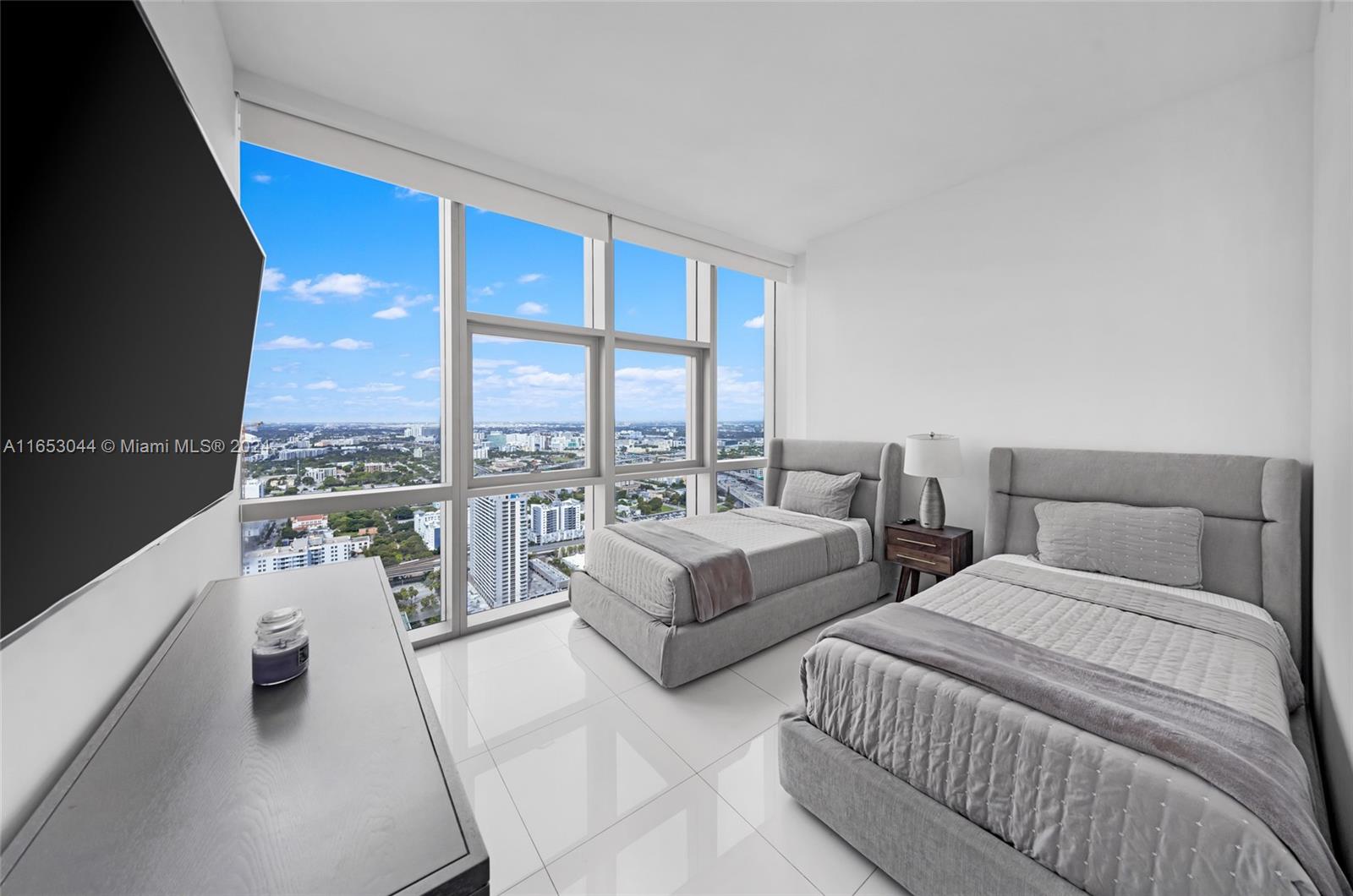 851 NE 1st Ave #4008, Miami, Florida image 19