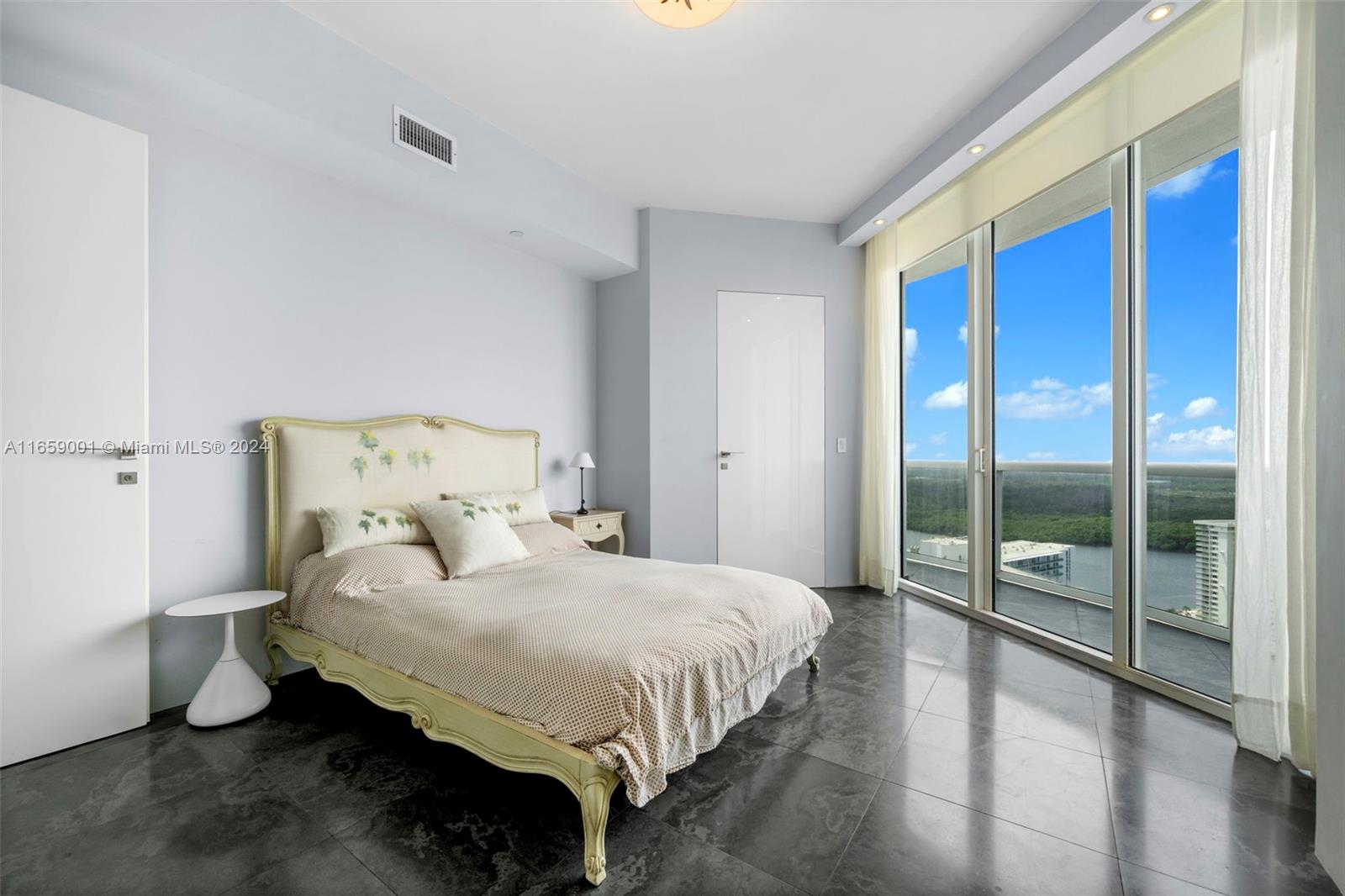 15811 Collins Ave #2904, Sunny Isles Beach, Florida image 17