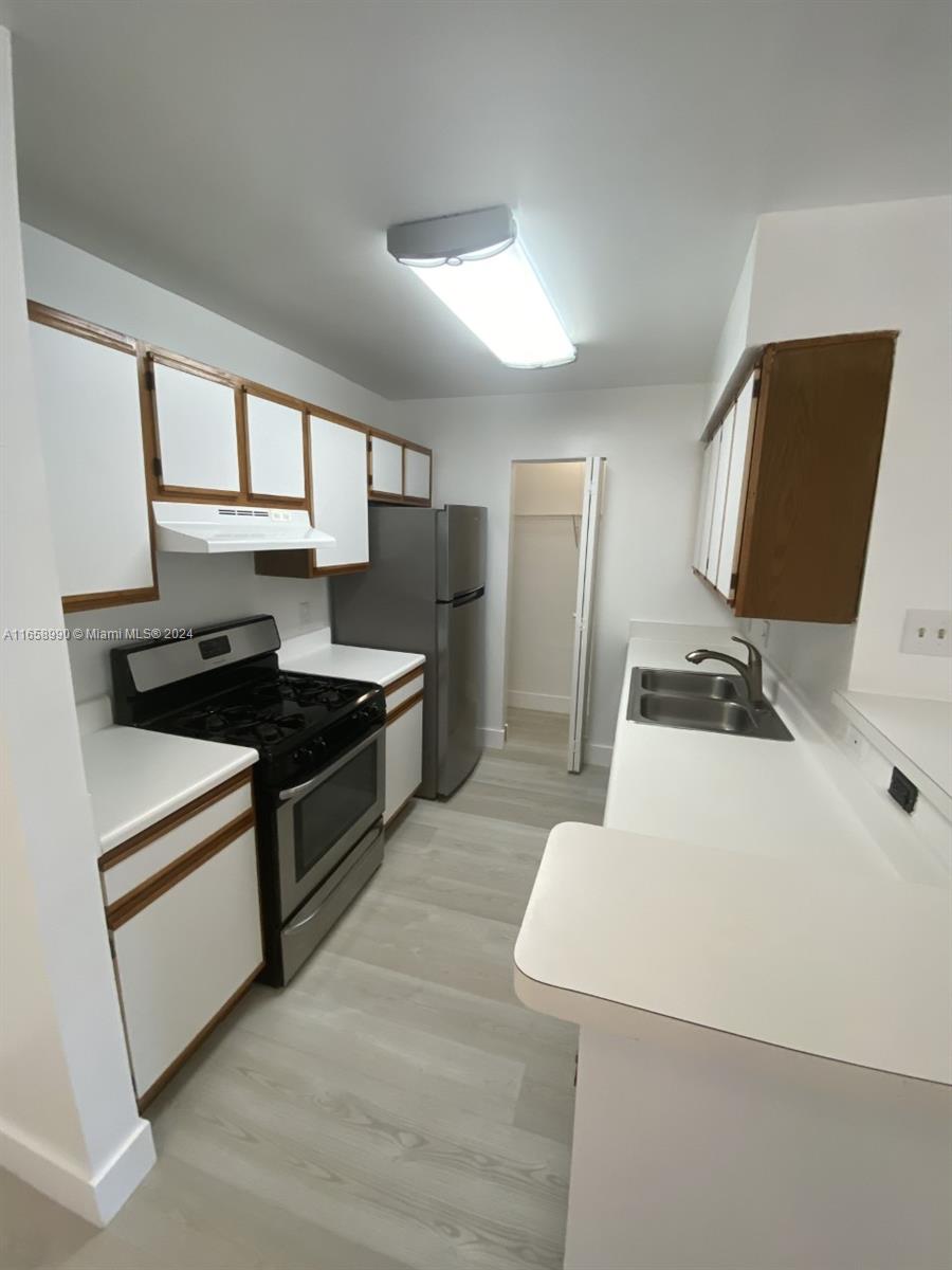 Listing Photo 13