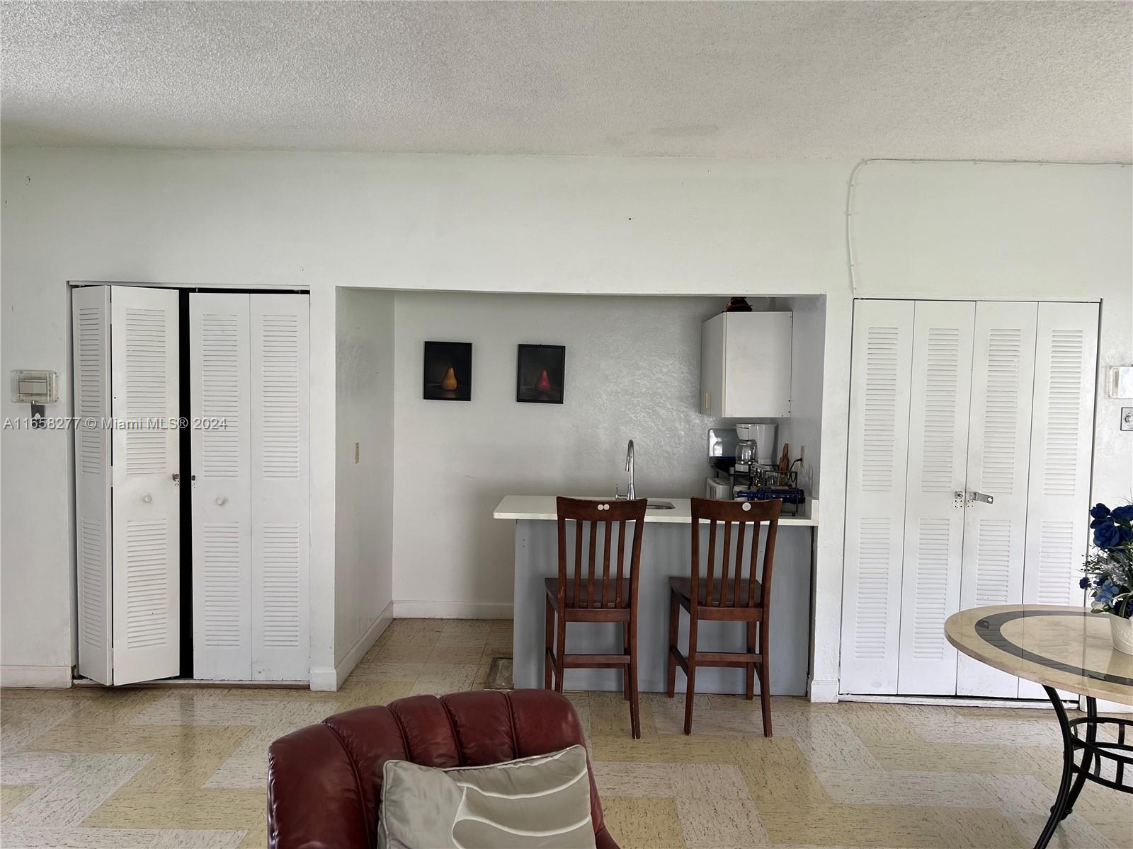 2651 E Sunrise Lakes Dr #111, Sunrise, Florida image 29