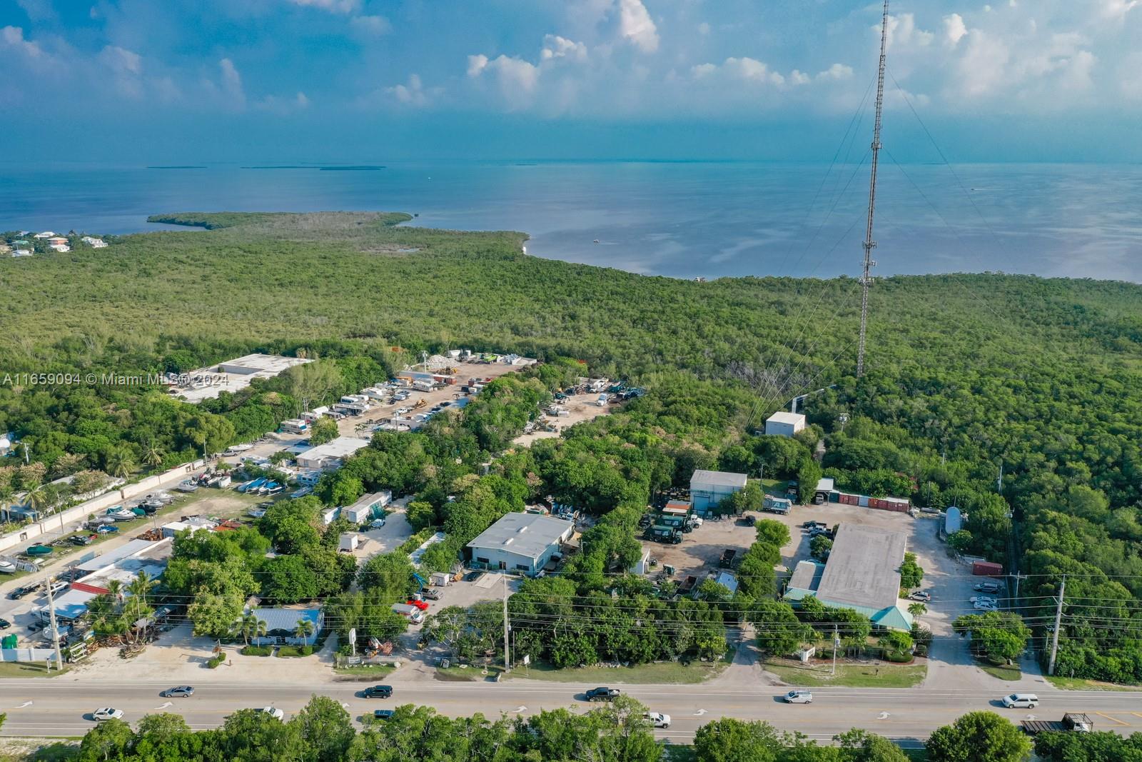 86560 Overseas Hwy, Islamorada, Florida image 2