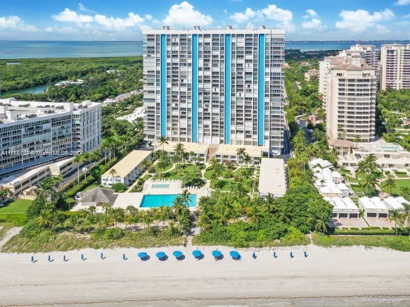 881 Ocean Dr #TH12, Key Biscayne FL 33149
