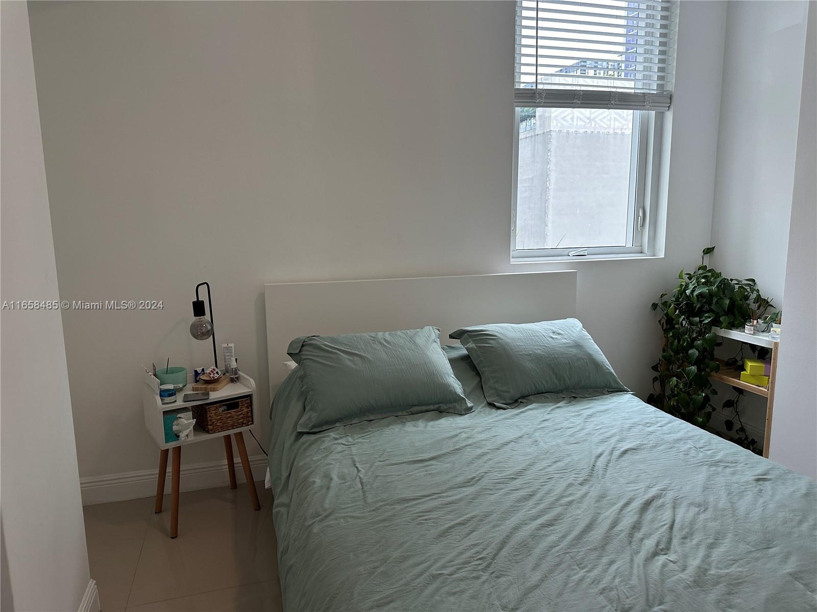 244 Biscayne Blvd #1210, Miami FL 33132