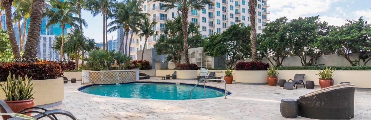 244 Biscayne Blvd #1210, Miami FL 33132