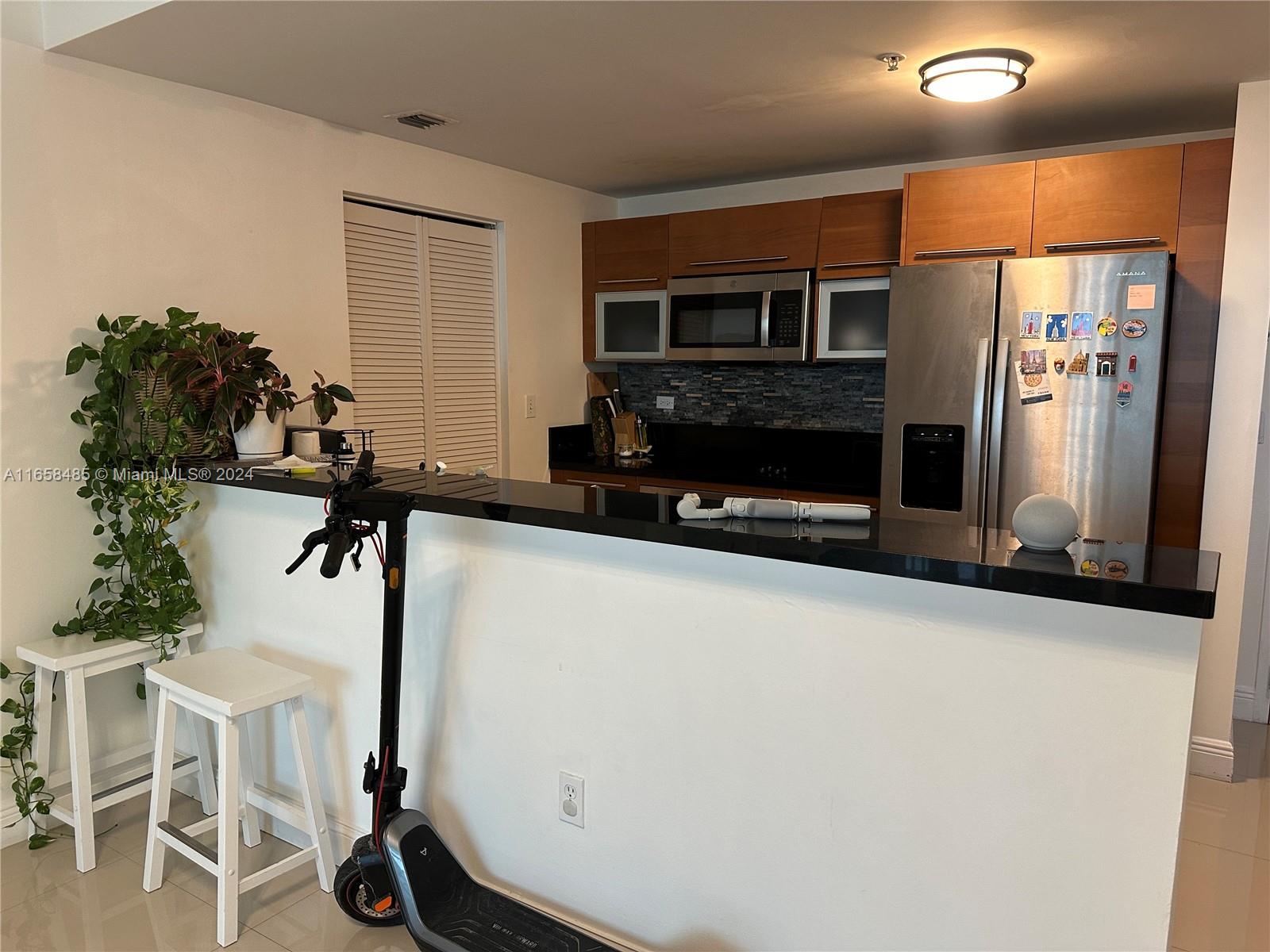 244 Biscayne Blvd #1210, Miami FL 33132
