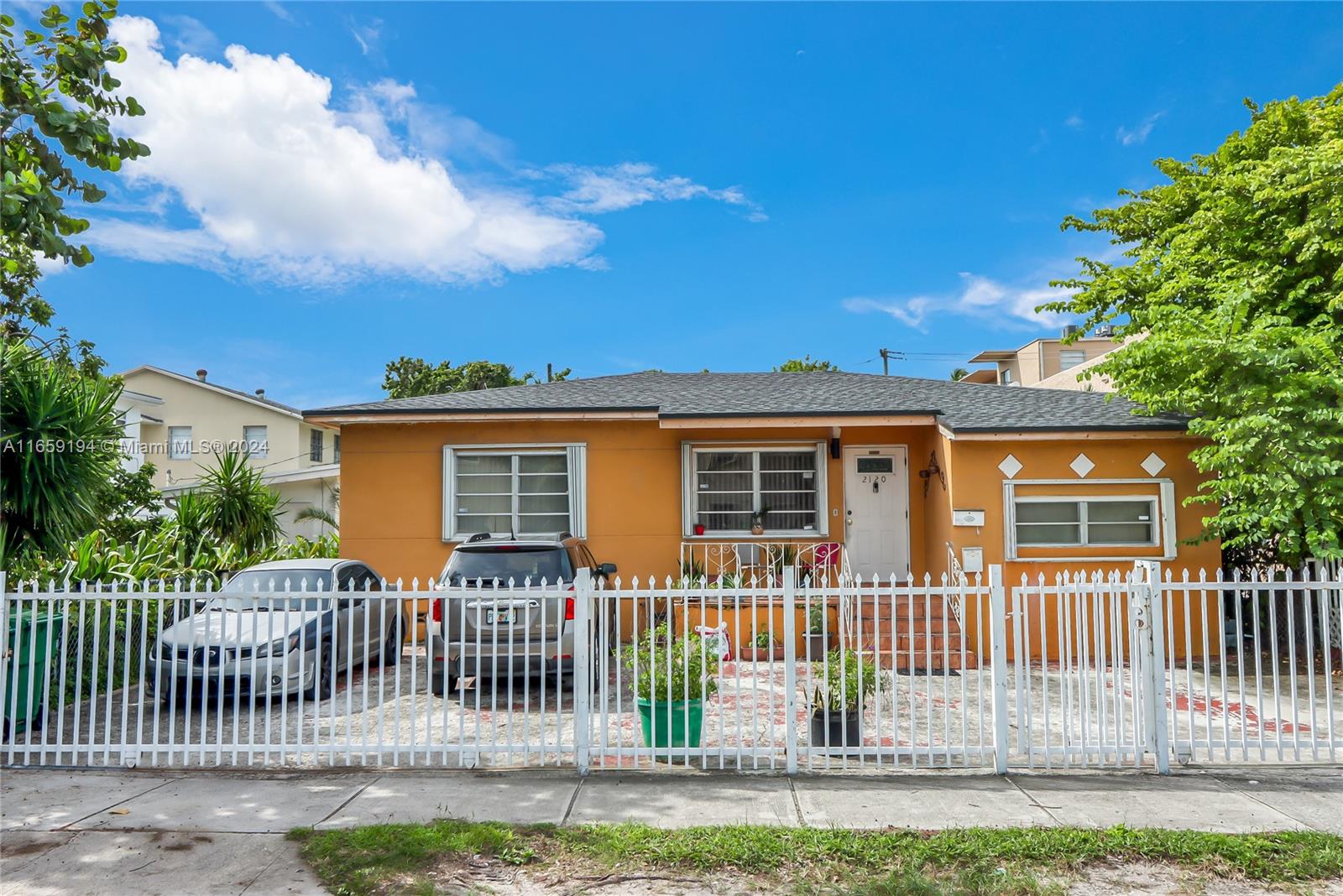 Roam Buy 2120 SW 5th St, Miami, FL with a 4.375 mortgage included.
