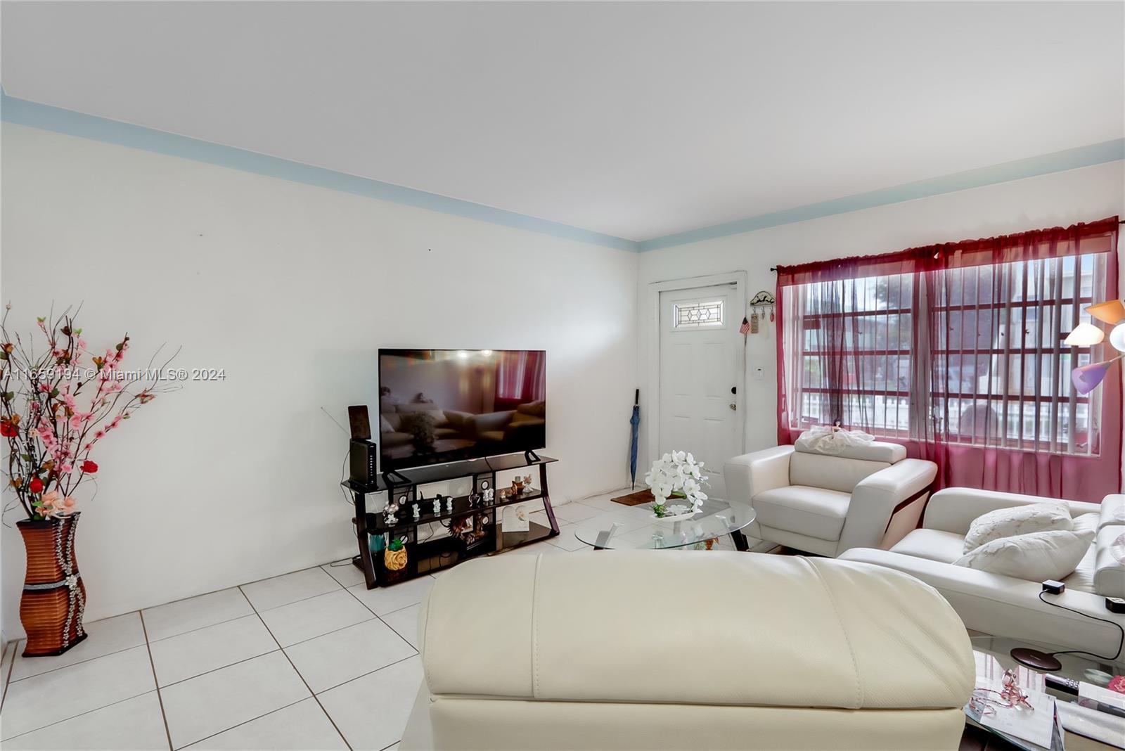 2120 SW 5th St, Miami, Florida image 7