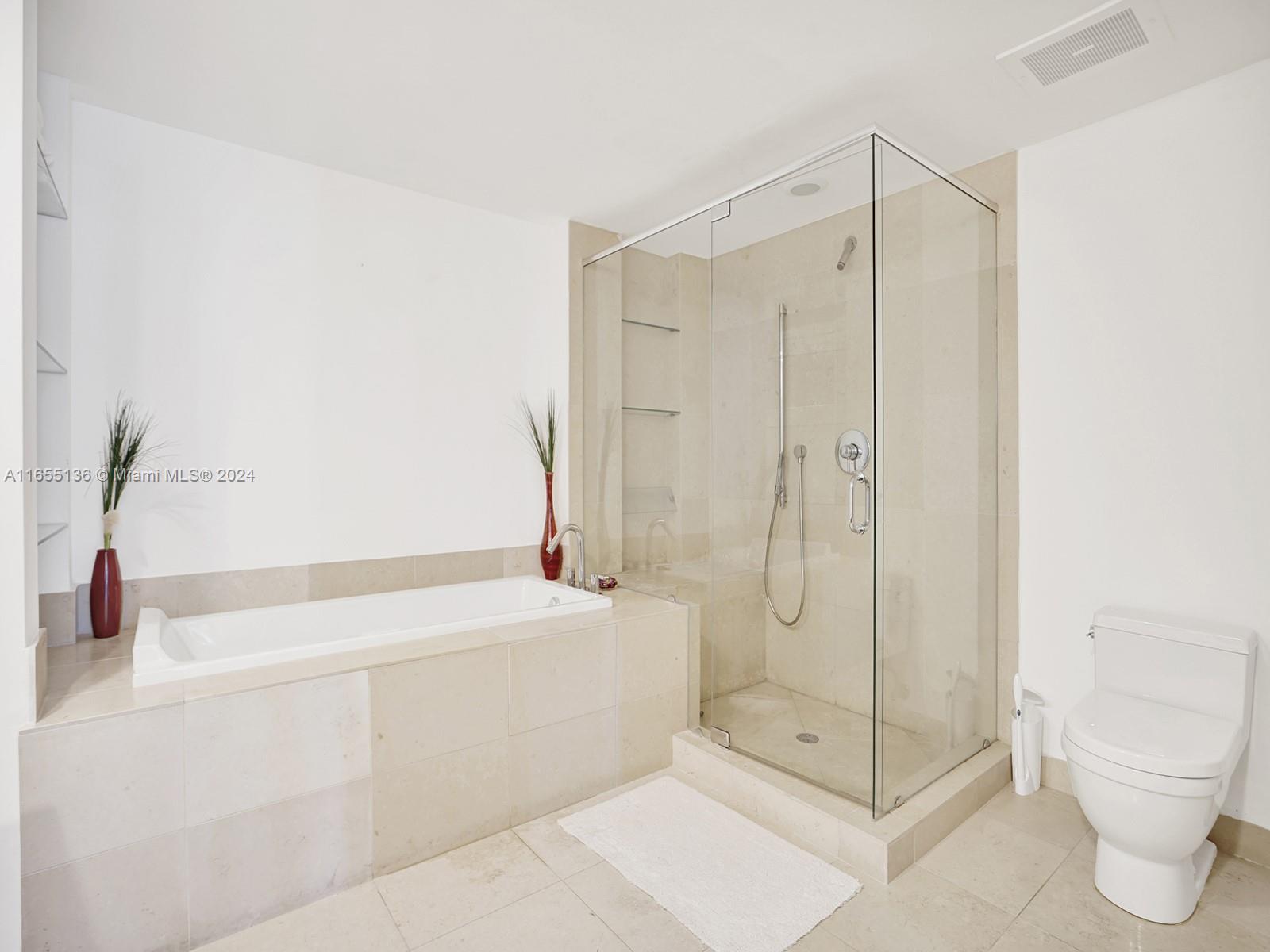 495 Brickell Ave #2504, Miami FL 33131