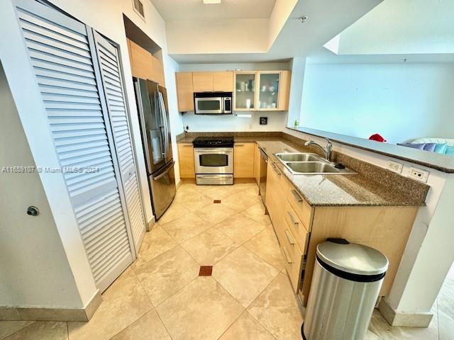 16699 Collins Ave #1003, Sunny Isles Beach FL 33160