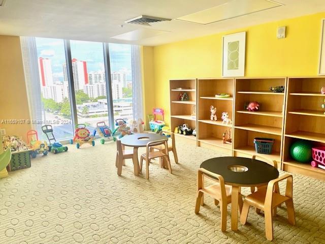 16699 Collins Ave #1003, Sunny Isles Beach FL 33160