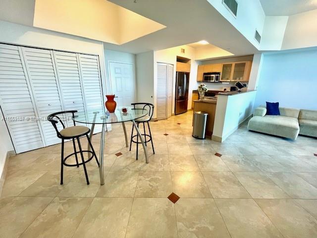 16699 Collins Ave #1003, Sunny Isles Beach FL 33160