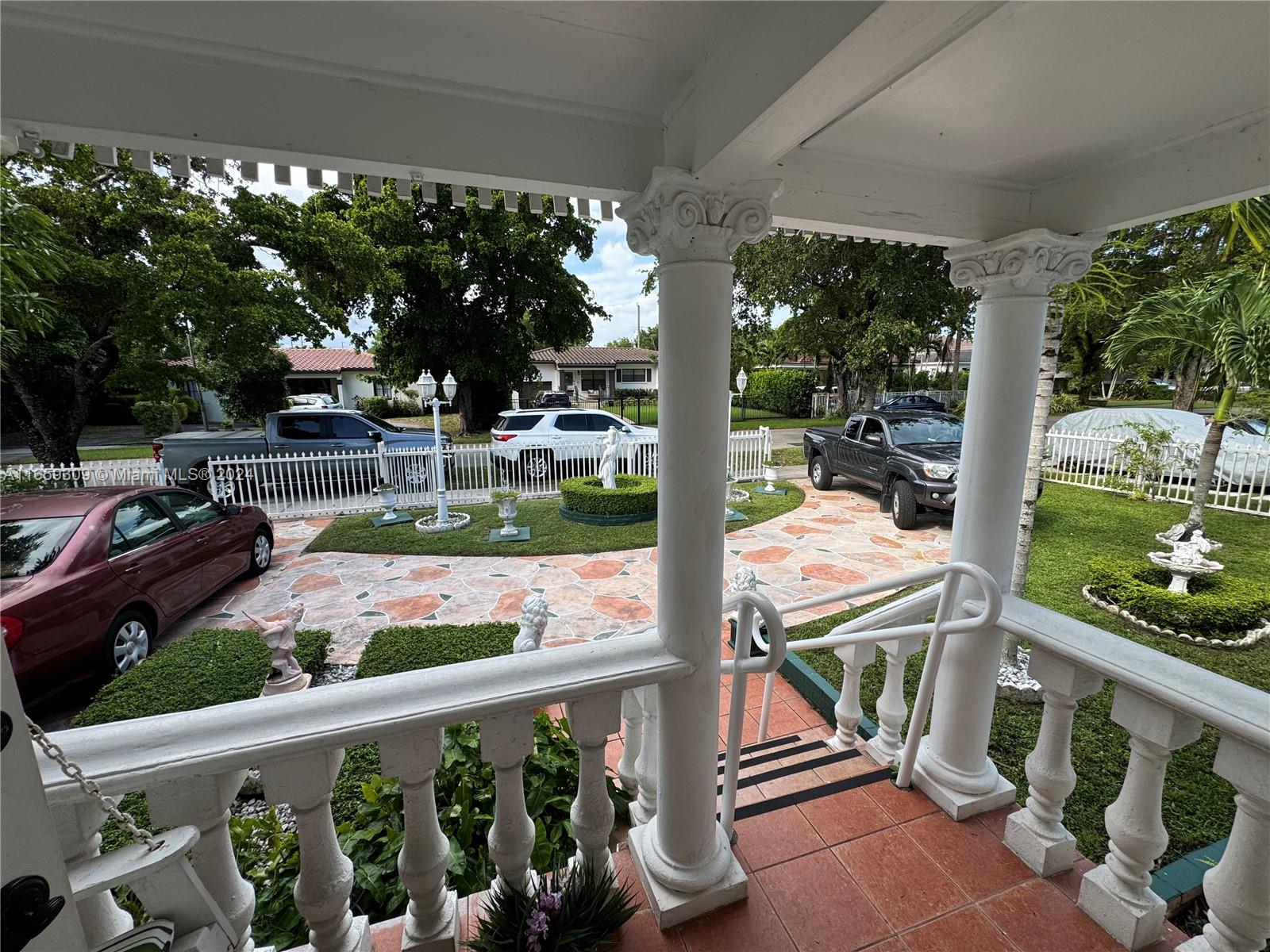 6110 SW 13th Ter, West Miami, Florida image 8