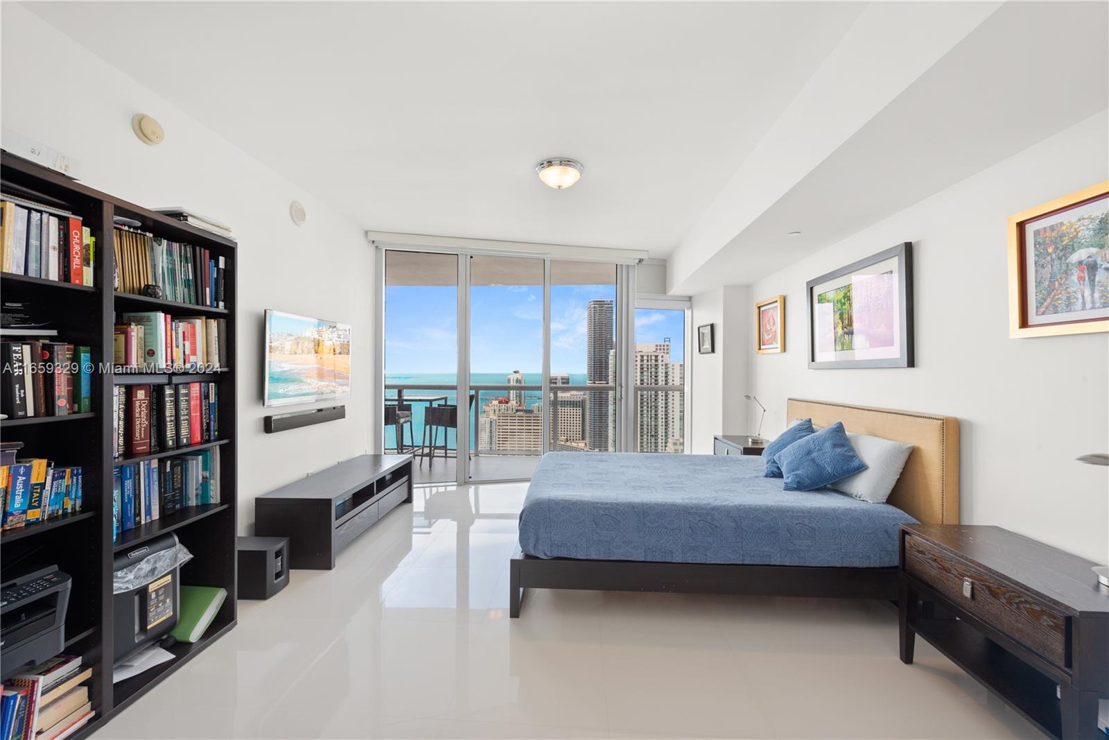 495 Brickell Ave #5207, Miami FL 33131