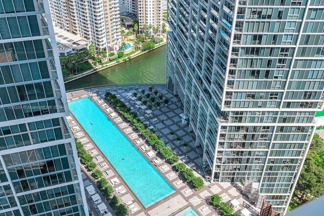 495 Brickell Ave #5207, Miami FL 33131
