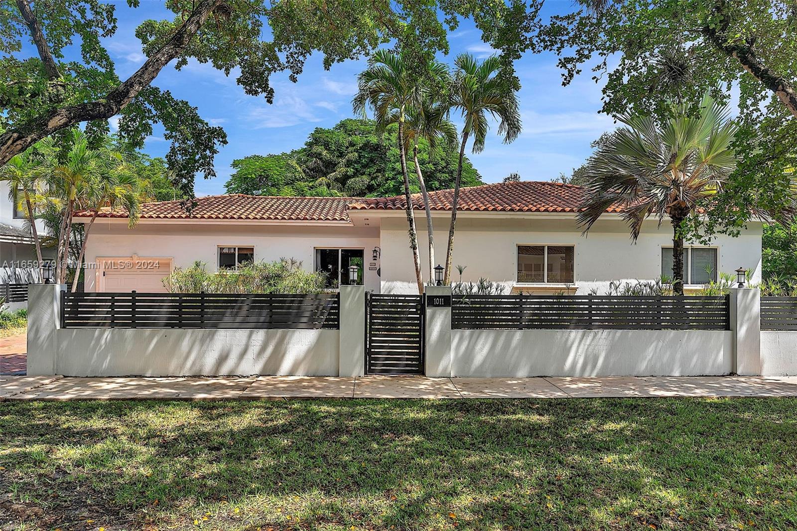 1011 Madrid St, Coral Gables, Florida image 4