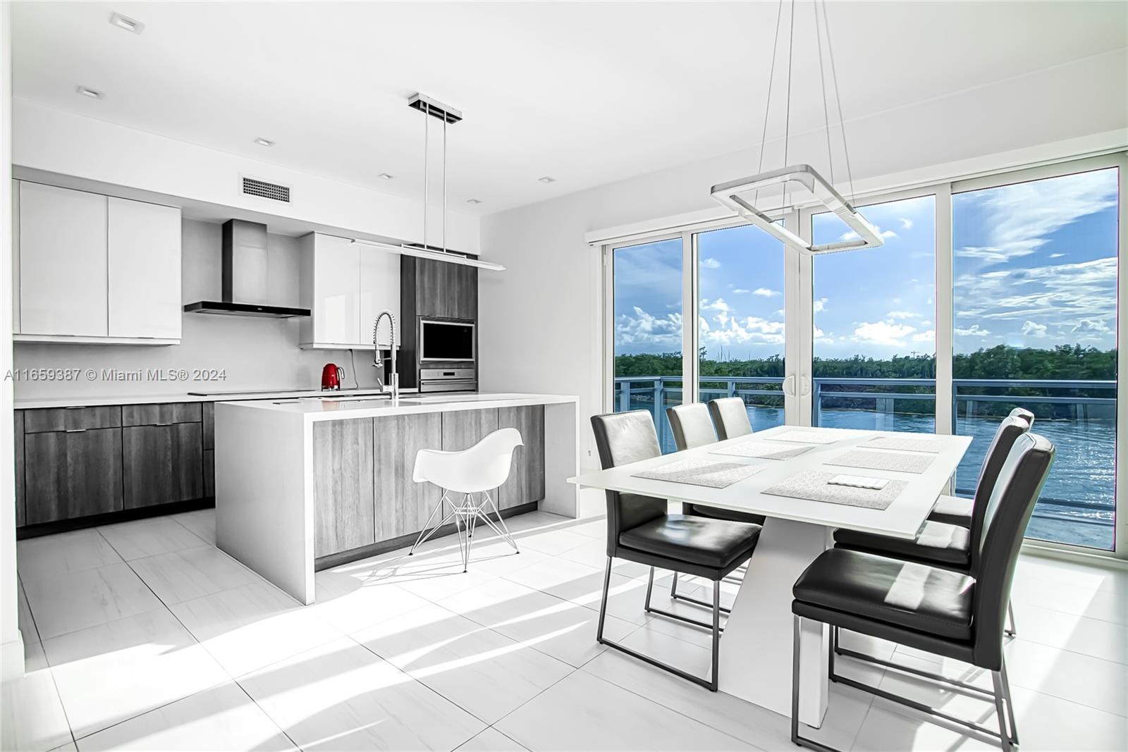 Residential, Hollywood, Florida image 11