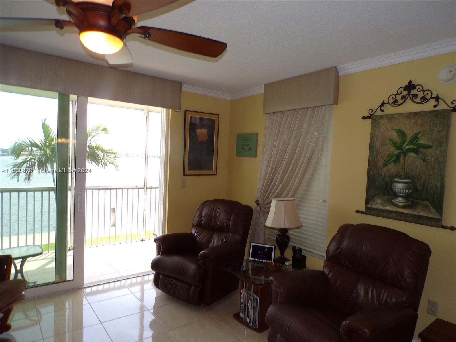 3010 Marcos Dr #R206, Aventura, Florida image 10