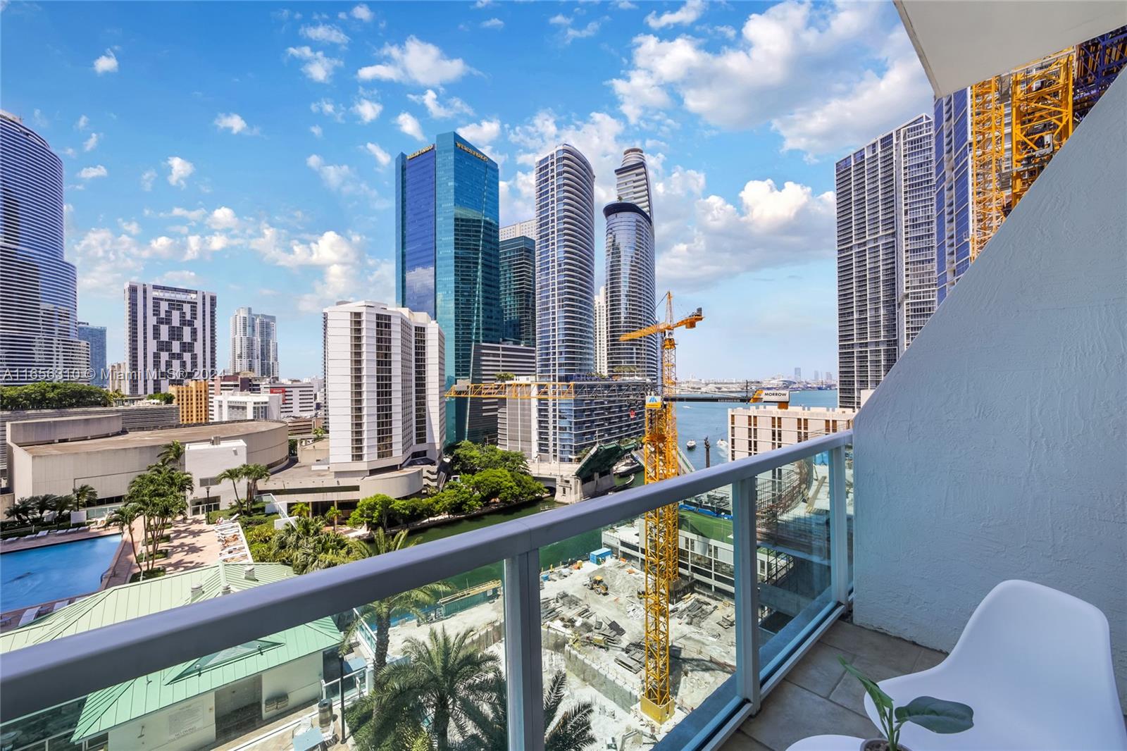 Apartamento à Venda em Miami, FL