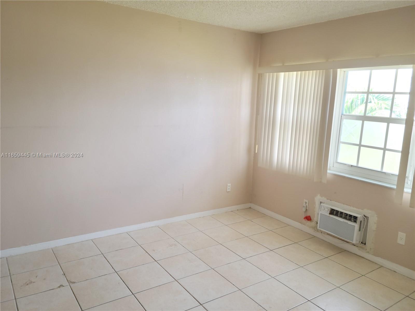 7920 East Dr #23, North Bay Village, Florida image 6