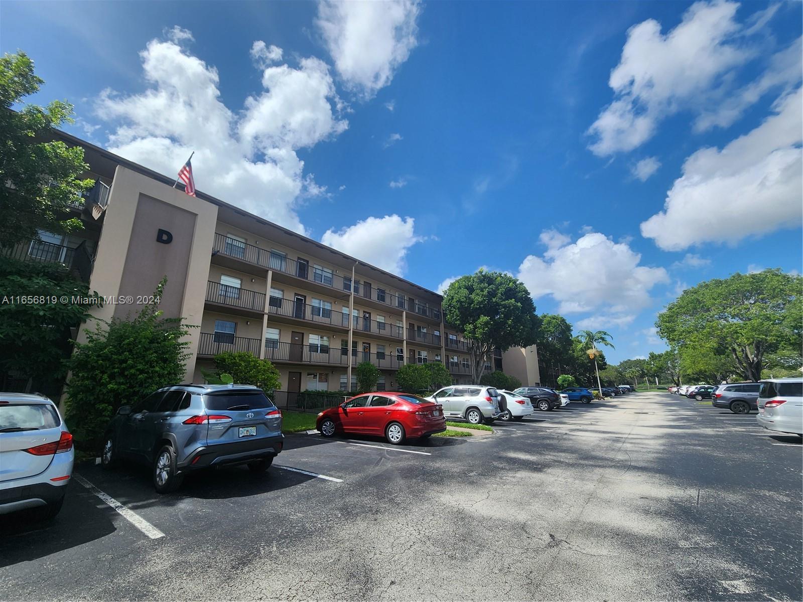 13450 SW 3rd St #409D, Pembroke Pines, Florida image 1