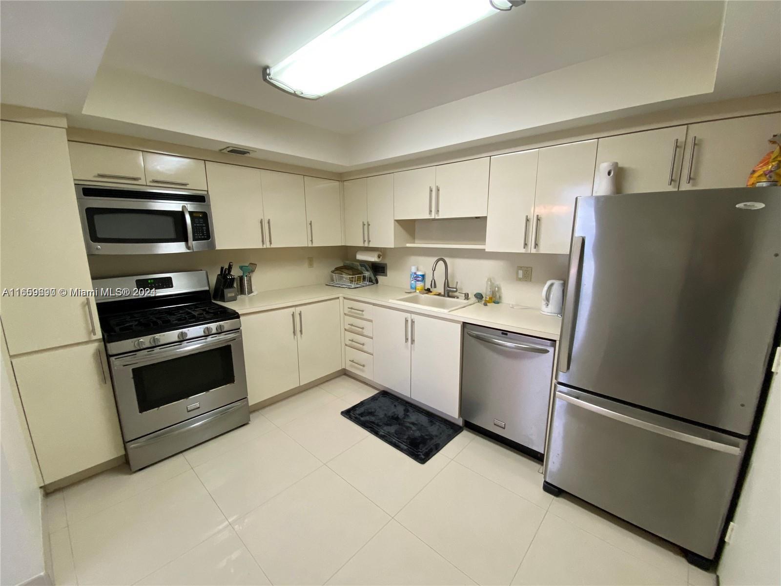 2030 S Ocean Dr #412, Hallandale Beach, Florida image 3