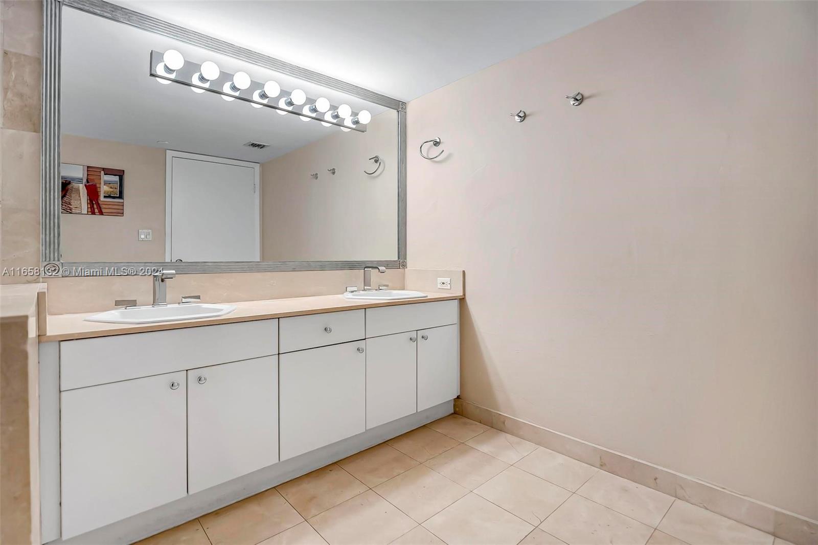 8855 Collins Ave #10H, Surfside FL 33154