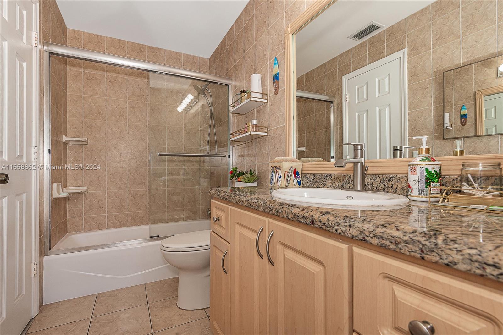 7105 NW 45th St, Coral Springs, Florida image 21
