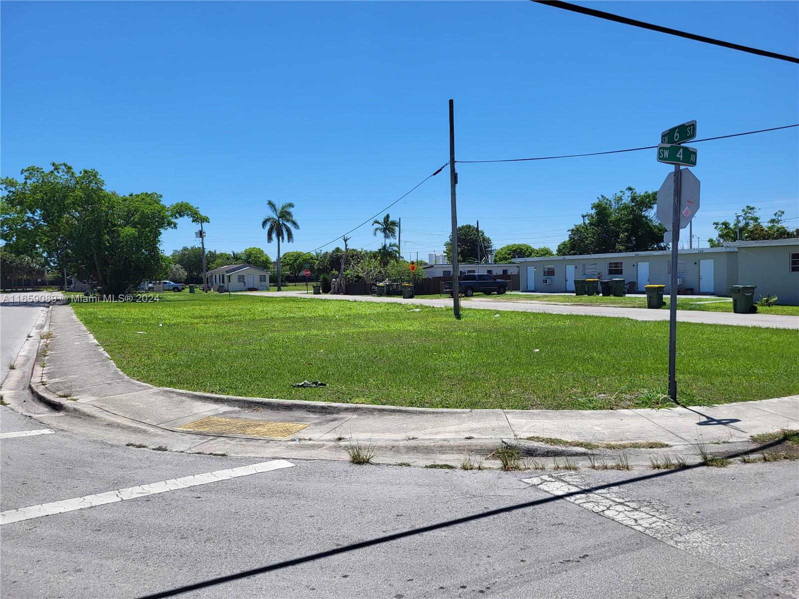 SW 6th Court, Homestead, Florida image 5