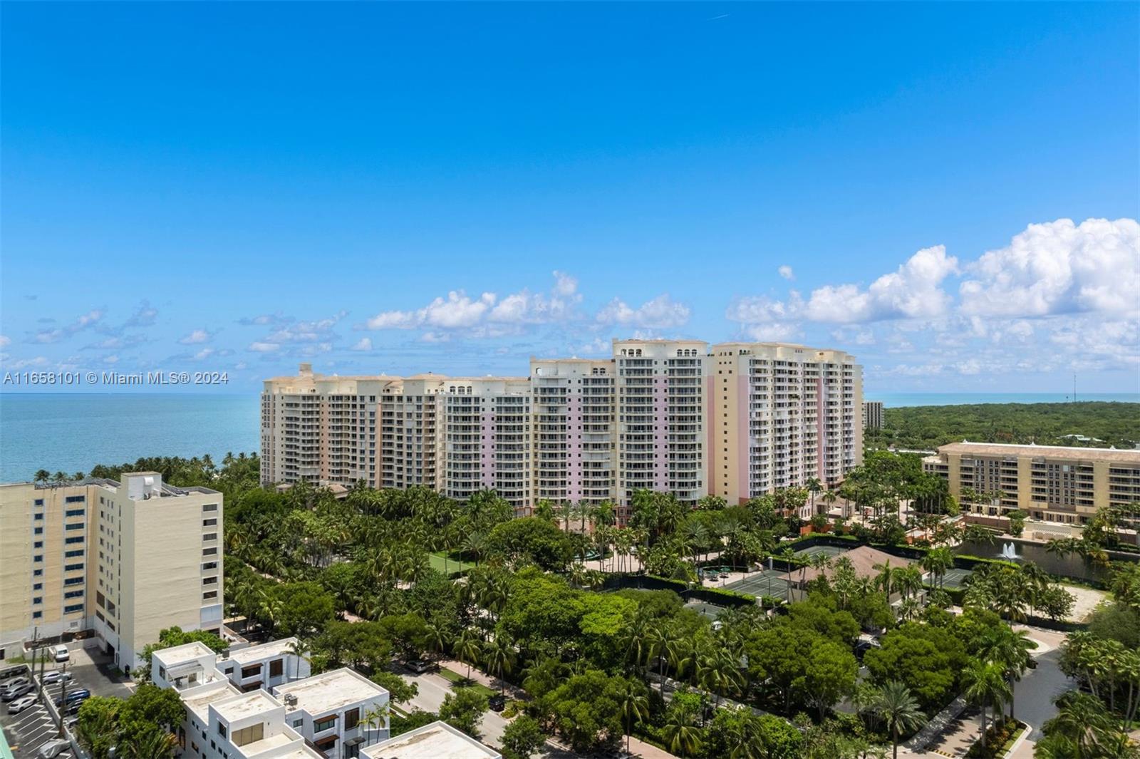 781 Crandon Blvd #401, Key Biscayne, Florida image 27