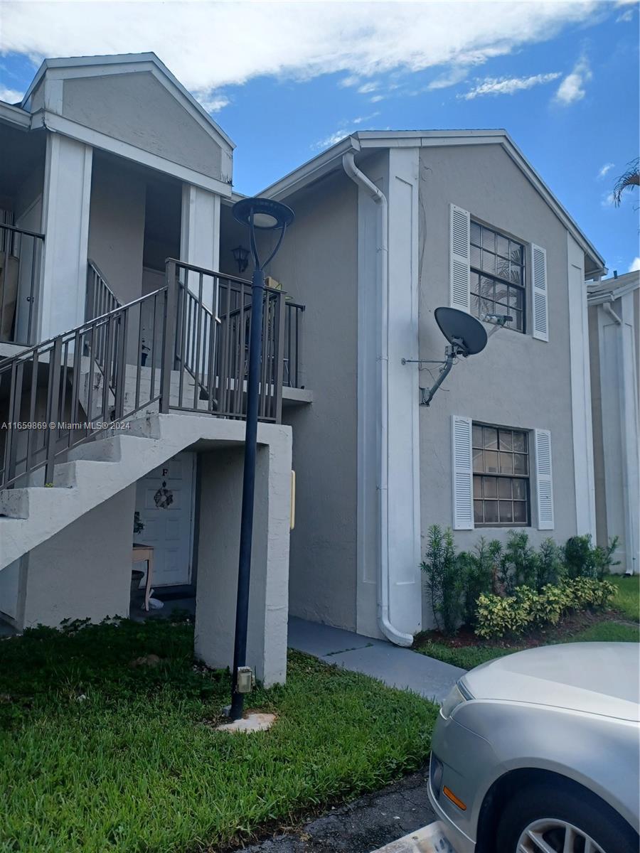 1201 N Liberty Ave #1201E, Homestead, Florida image 2