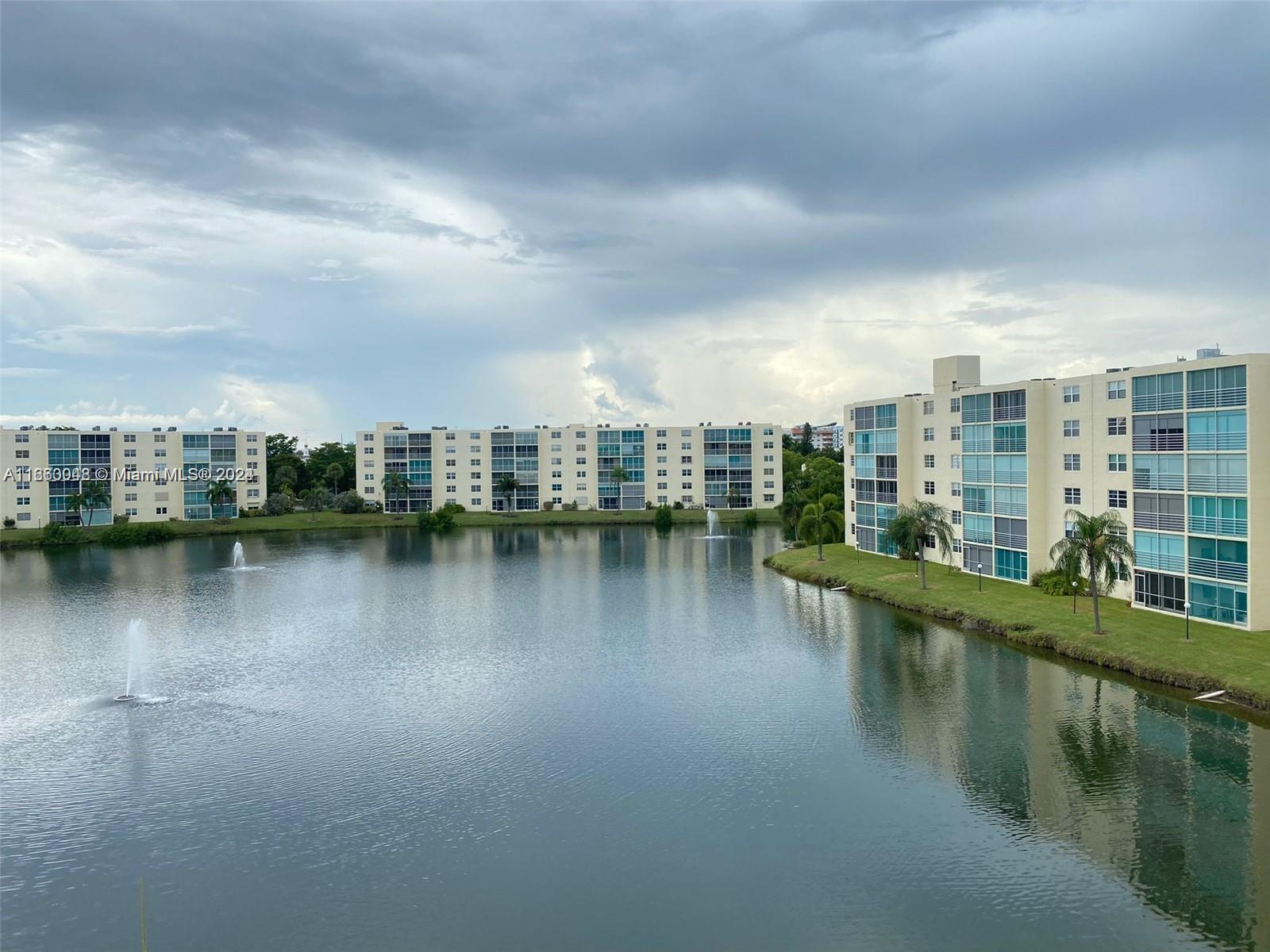 Residential, Dania Beach, Florida image 12