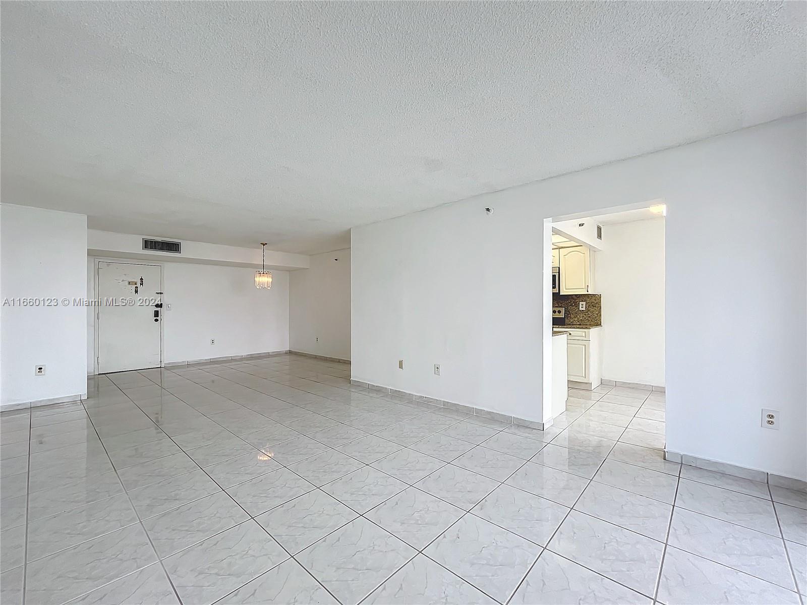 210 174th St #811, Sunny Isles Beach, Florida image 13