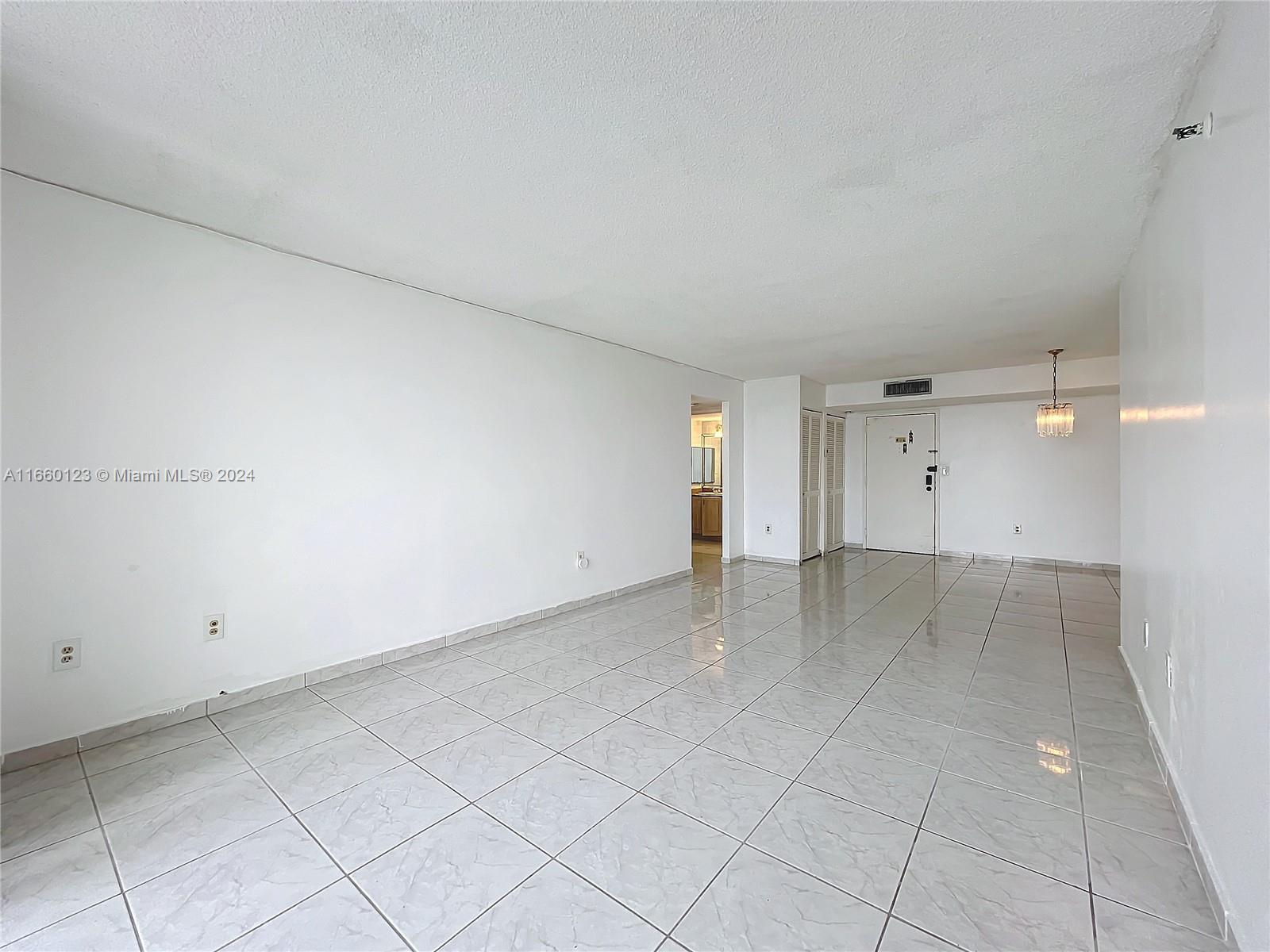 210 174th St #811, Sunny Isles Beach, Florida image 15