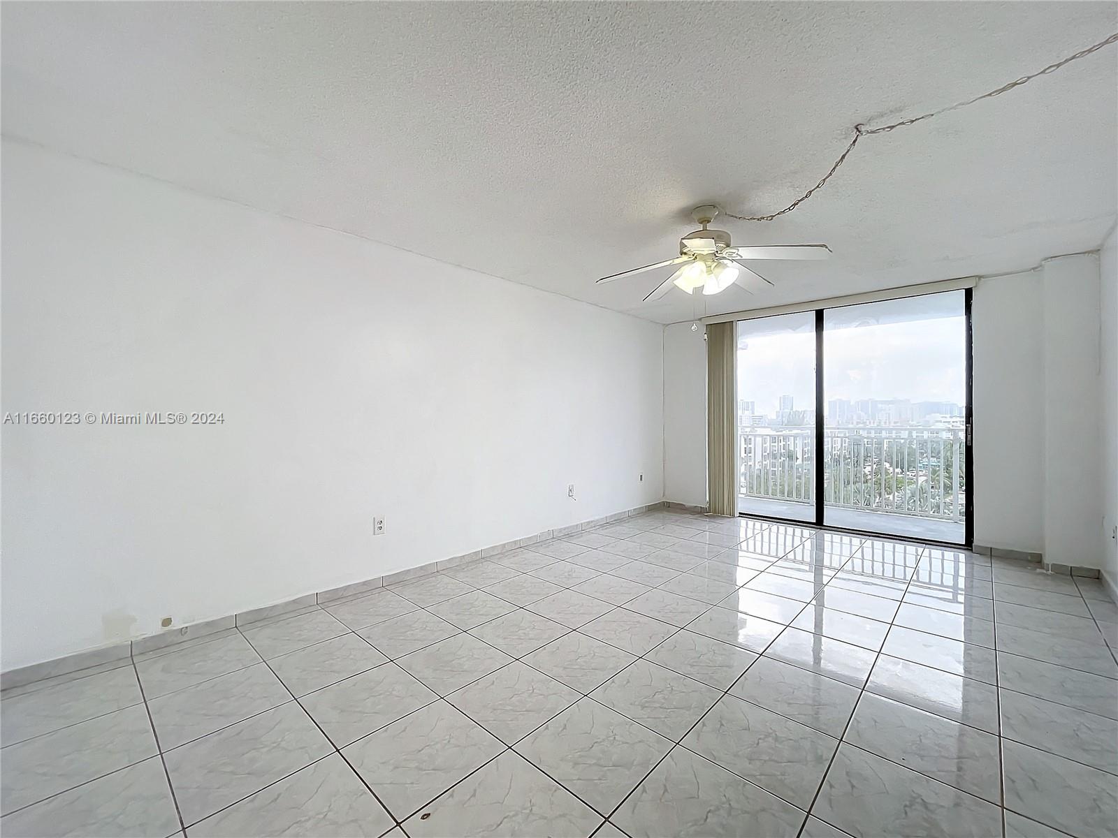 210 174th St #811, Sunny Isles Beach, Florida image 24