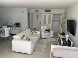 17011 N Bay Rd #712, Sunny Isles Beach, Florida image 6