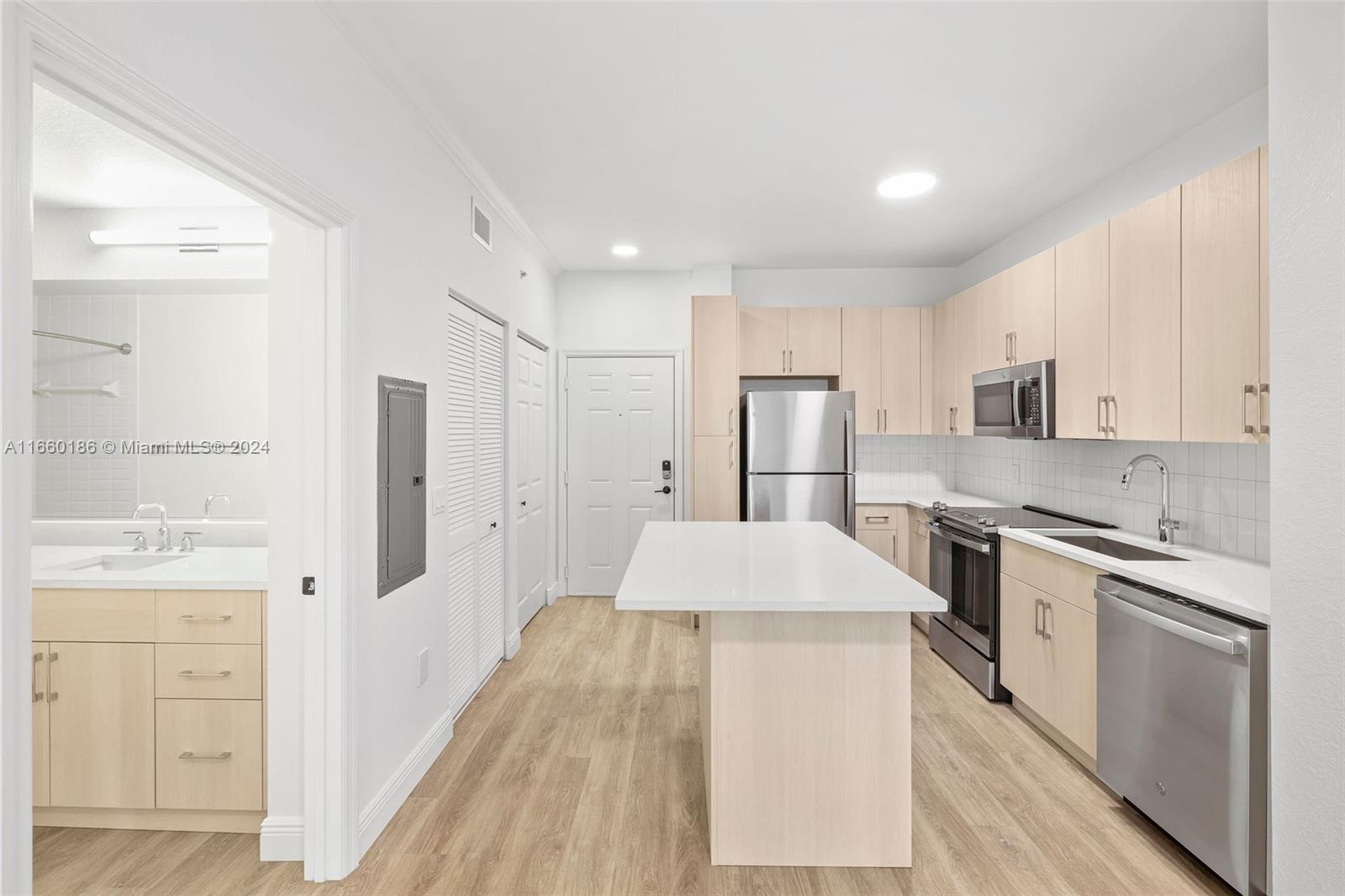 Property photo # 3