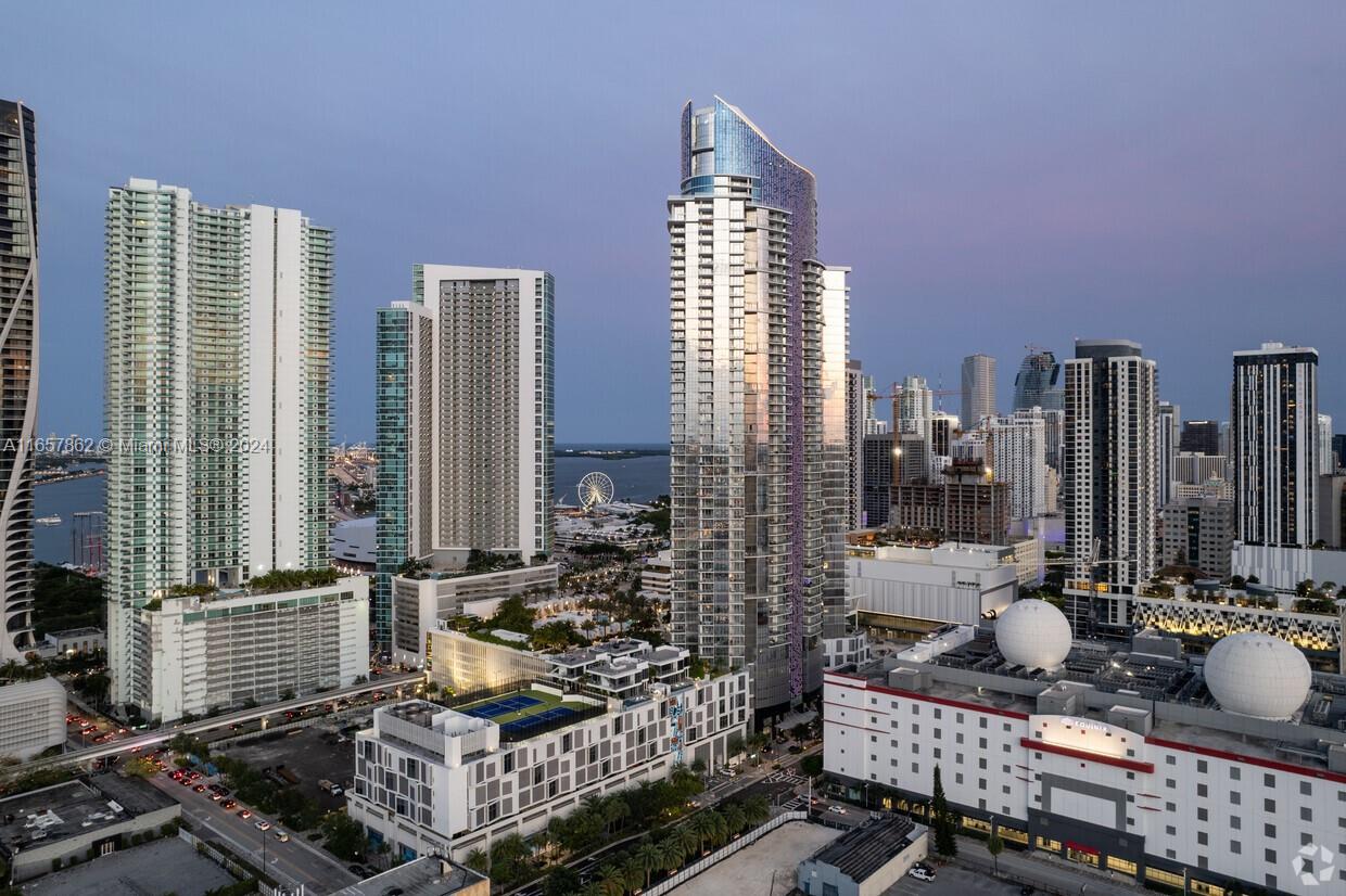 851 NE 1st Ave #3308, Miami FL 33132
